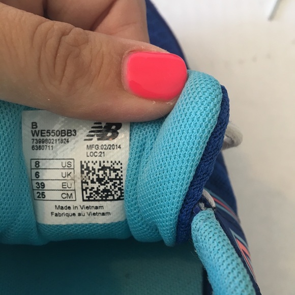 New Balance 550 V3 running shoes. Size 8 - Picture 4 of 5